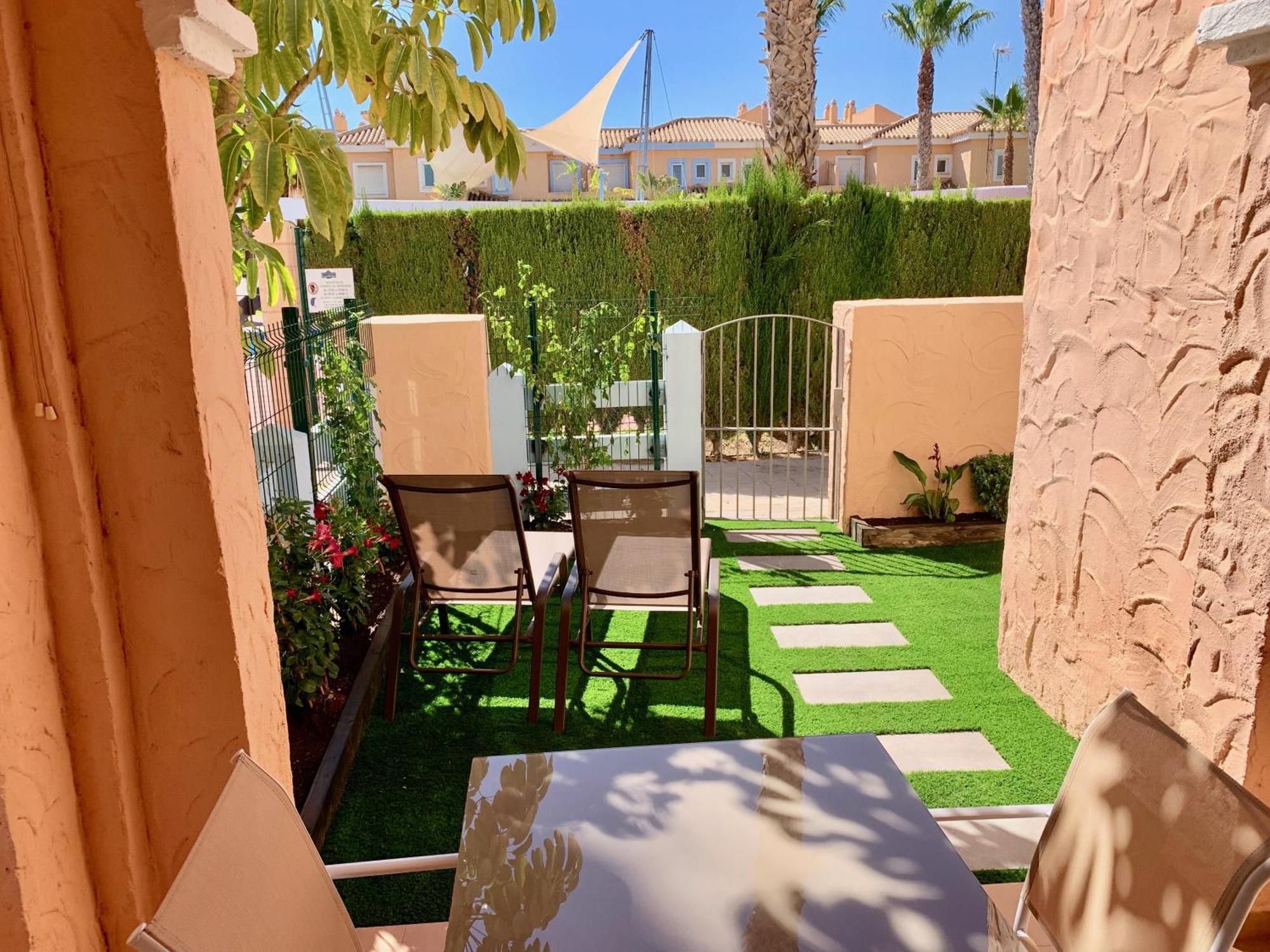 Bahari Marinas - Tu Duplex Con Jardin Privado! Lägenhet Vera Exteriör bild